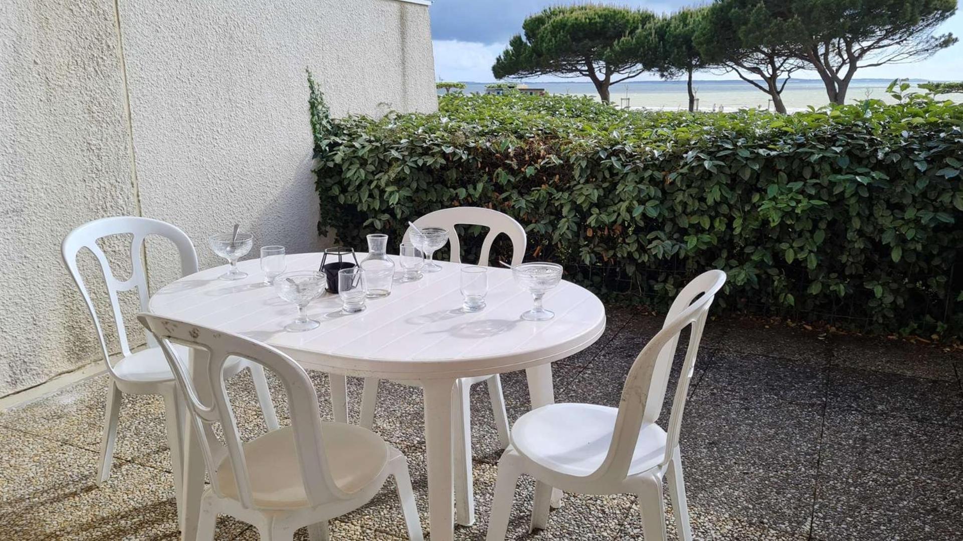 Saint Georges De Didonne - Vue Mer Pour Ce Studio Cosy En Rez-De-Chaussee Exteriör bild