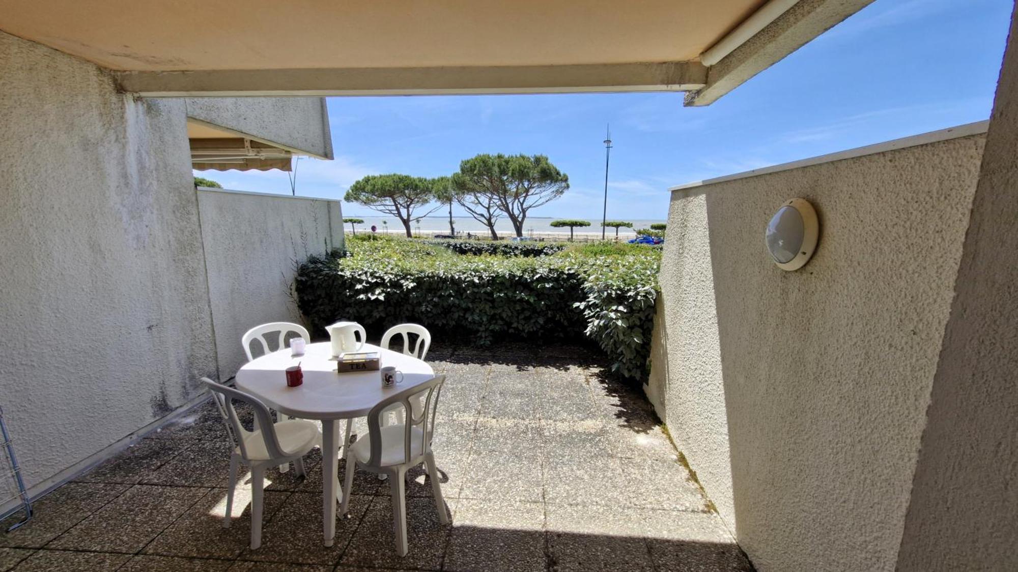 Saint Georges De Didonne - Vue Mer Pour Ce Studio Cosy En Rez-De-Chaussee Exteriör bild